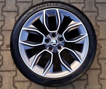 Alu kola originál Škoda Karoq 5x112 R19 Crater - 5