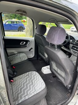 Škoda Roomster 1.2 htp /1.majitel /servisní kniha - 5
