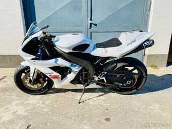 Yamaha YZF-R1, okruhovka možnost splátek a protiúčtu - 5