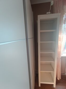 Prodám Knihovnu Ikea Hemnes - 5