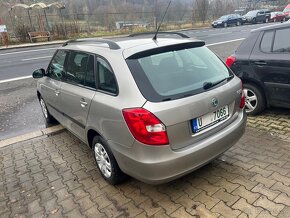 Škoda Fabia 2 kombi 1.4 16v - 5