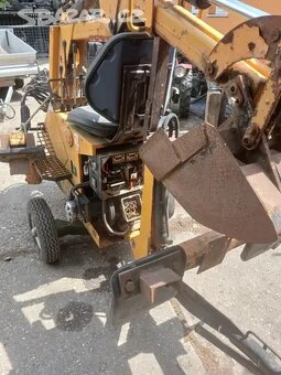 Prodám minirypadlo DH-0115 lze převážet za osobním autem - 5