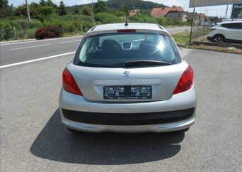 Peugeot 207 1,4 54 kW KLIMA Serviska benzín - 5
