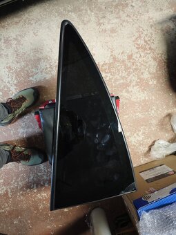 Opel Corsa D OPC zadní náprava/nárazník/okna - 5