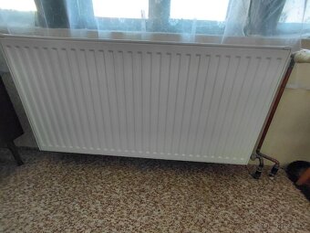Dva deskové radiátory - 5