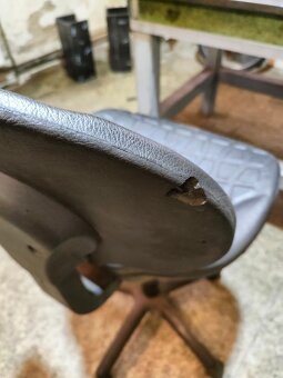 PRACOVNÍ ŽIDLE - 5