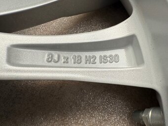 TOP zimní kola BMW 5 G30 R18 style 632 - 5