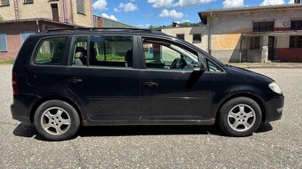 VW Touran 2.0 TDi 2008 103kw - 5