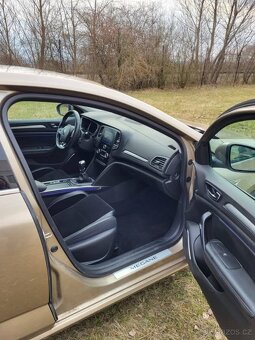 Renault Megane 4 - 5