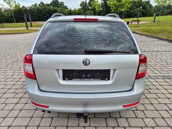 ŠKODA OCTAVIA II. 1.9TDI 4x4 servisní knížka pěkný stav. - 5