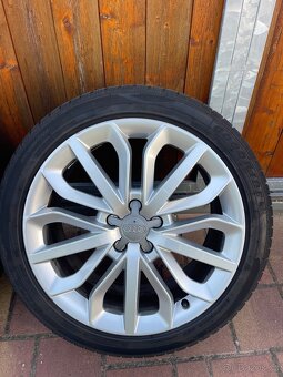 Originál Alu kola Audi 19” 5x112 8,5Jx19H2 ET45 - 5