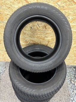 Zimní pneu 205/60R16 vzorek 95% - 5