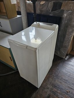 Prodam pracku , lednicku a vysavac - 5