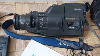 Videokamera SONY - 5