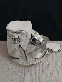 Dámská ledvinka šedá -nová - 5