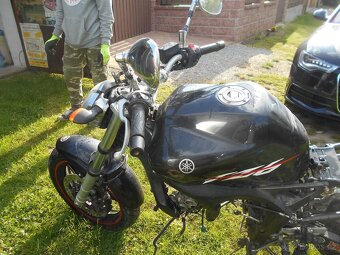 yamaha fz-n - 5