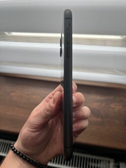 Iphone 11 64Gb - 5