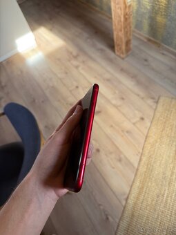 Iphone XR Product Red 64gb - 5