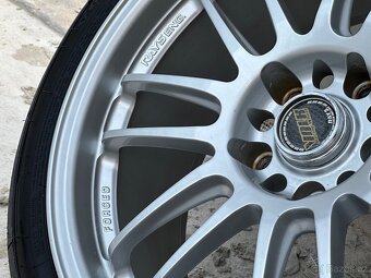 Kola Volk Rays RE30 forged R18 5x114.3 8,5J ET30 - 5