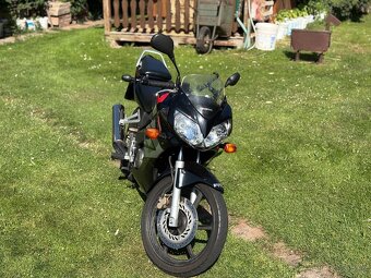 Honda CBR 125R - 5