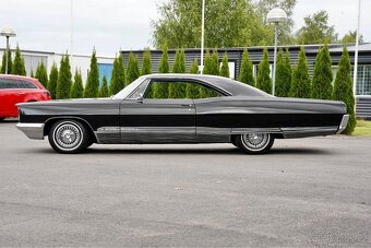 1966 Pontiac Bonneville Coupe - 5