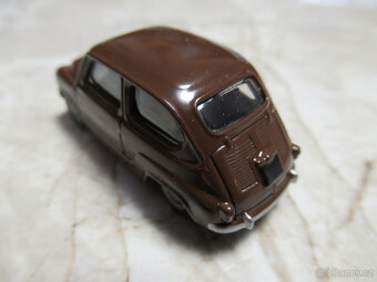 Prodám modely - autíčka - 5