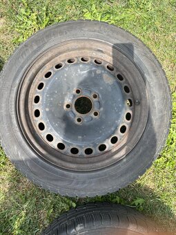 Plechové disky 16” + letní pneu Nokian – Ford Focus (r. 2006 - 5