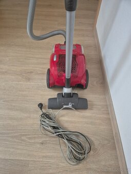 Bezsáčkový vysavač Electrolux supercyclone - 5