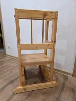 Rostoucí učící věž z masivního dřeva - 5