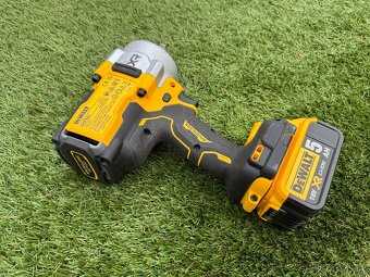 Dewalt DCF961 rázový utahovák 18V momentem až 2373 Nm TOP - 5