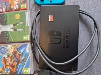 Nintendo Switch OLED (2025) + 7 her + příslušenství - 5