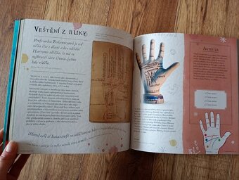 Harry Potter, cesta dějinami čar a kouzel, nová kniha - 5