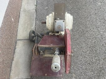 Stolní flexa na vozíku - 5