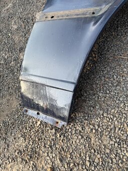 BME E30 - přední blatníky - 5