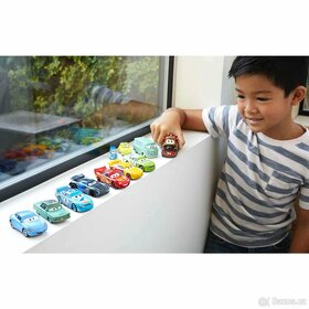 Disney Pixar Cars - kovová autíčka Mattel (11 ks) - NOVÉ - 5