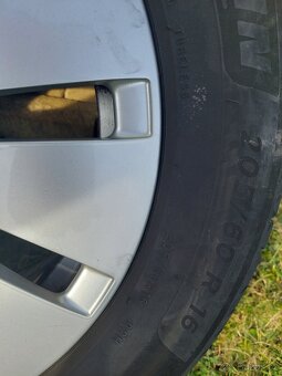 ALU 16 sada Mercedes w205 205/60/16 vč.letních pneu - 5