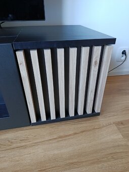 TV stolek s biokrbem - 5