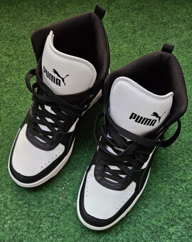 Tenisky Puma Sneakersy Rebound Joy, velikost 40.5 - 5