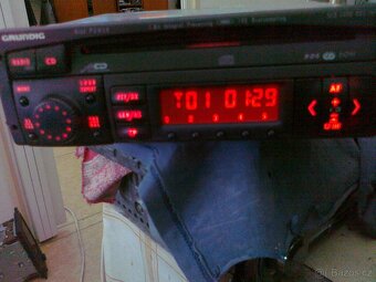 Prodám autorádio GRUNDIG,.-,.. - 5