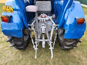 Traktor ZETOR 4011 - 5