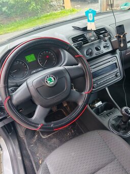 Prodám Škoda Fabia combi 1.6 TDI r.v. 2011 - 5