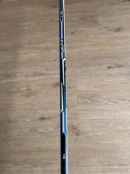 Nová hokejka CCM OCTO GUN, JR, flex 50, pravá P19(29) - 5