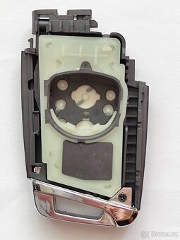 Klíč Škoda Superb Volkswagen Passat B8 + logo.  Klíč bez log - 5