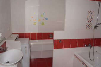 Prodej bytu 4+1 s balkonem v Litvínově - 5