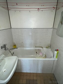 Byt 3+1 ROTAVA VOLNÝ IHNED - 5