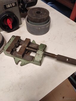 Bruska a svěrák - 5
