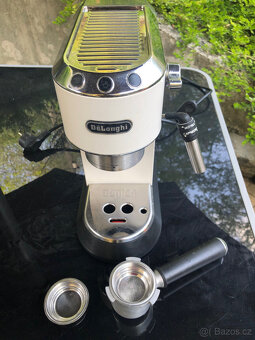 Pákový kávovar De'Longhi EC 685 - 5