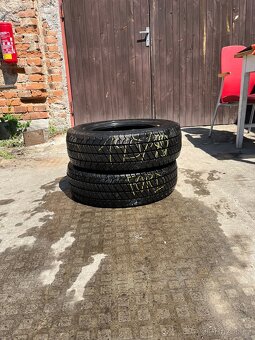 Barum 195/70 R15 2ks (zimní) - 5