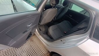 Renault Megane 1.6 81kW benzín - 5