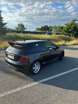 Honda Civic 7g d16 - 5